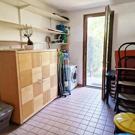 Lägenhet Quadrilocale Vicino Al Centro - Nido Del Colibri *