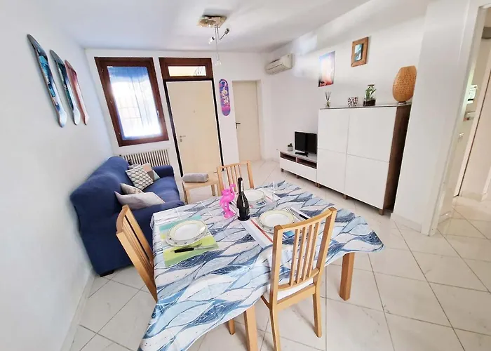 Quadrilocale Vicino Al Centro - Nido Del Colibri Апартаменти