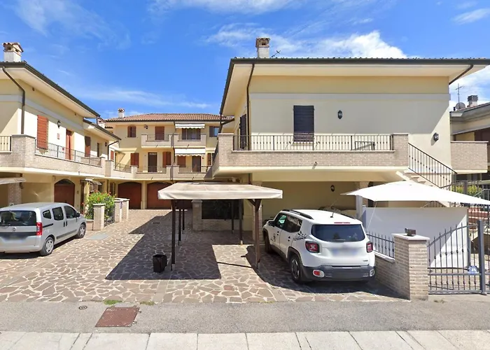 Quadrilocale Vicino Al Centro - Nido Del Colibri Апартаменти